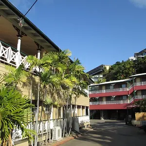 Motel Yongala Lodge By The Strand